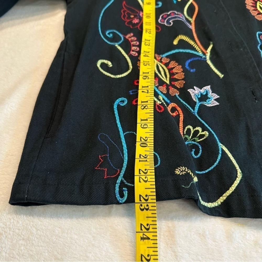 EU Vintage White Stag Floral Embroidered Black Denim Jacket - Picture 12 of 14